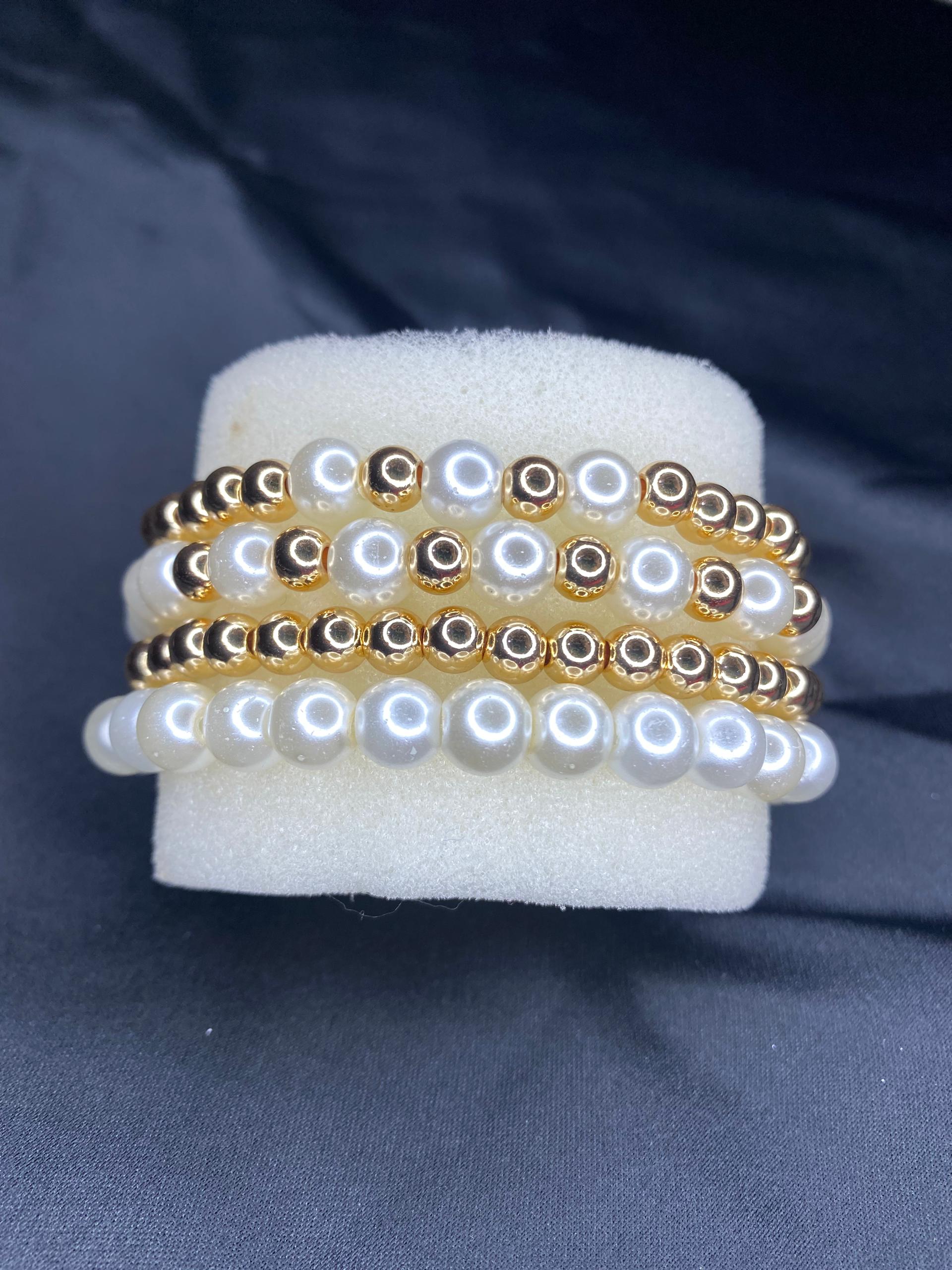 Aurea Pearl Stack Bracelet