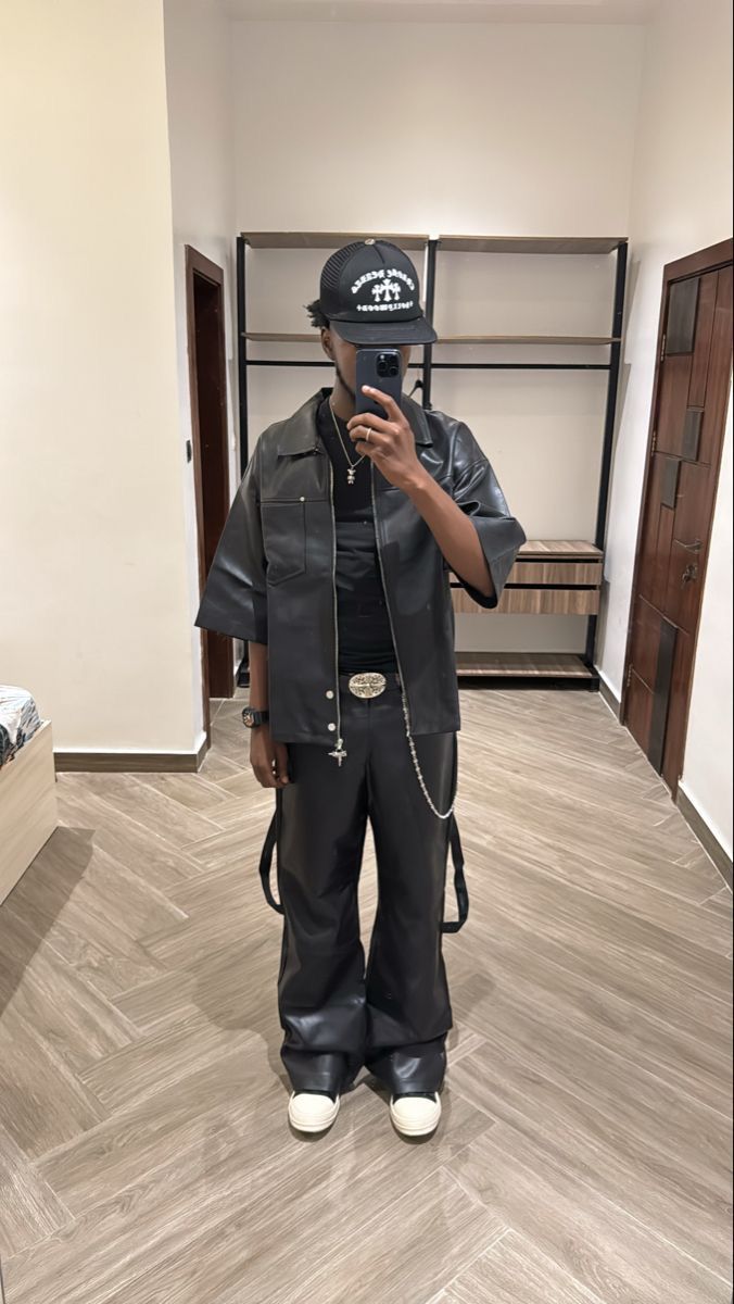 NOIR LEATHER SET