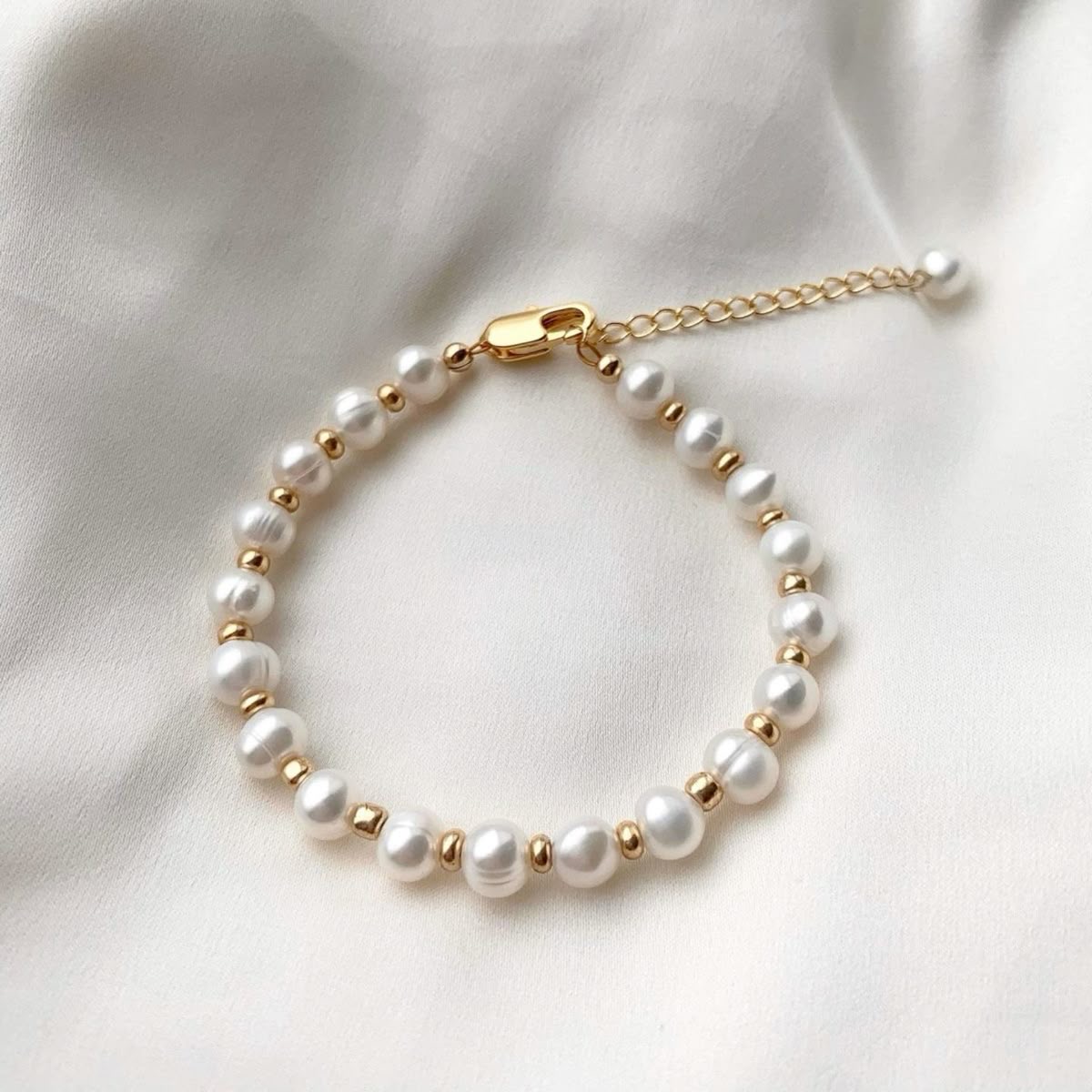 Golden Pearl Bracelet